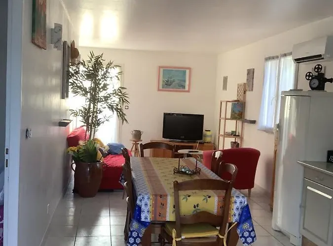 De Lyse Avec Jacuzzi *