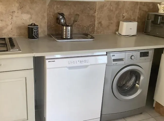 Villa De Lyse Avec Jacuzzi *