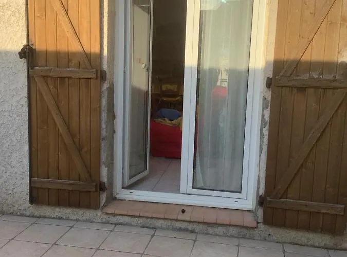 Villa De Lyse Avec Jacuzzi